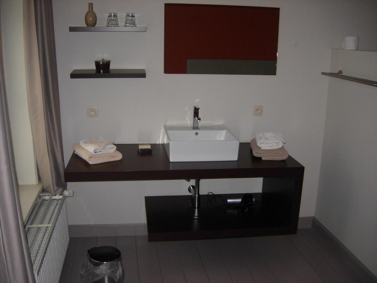 Landhuis Vedastus Reningelst ภายนอก รูปภาพ