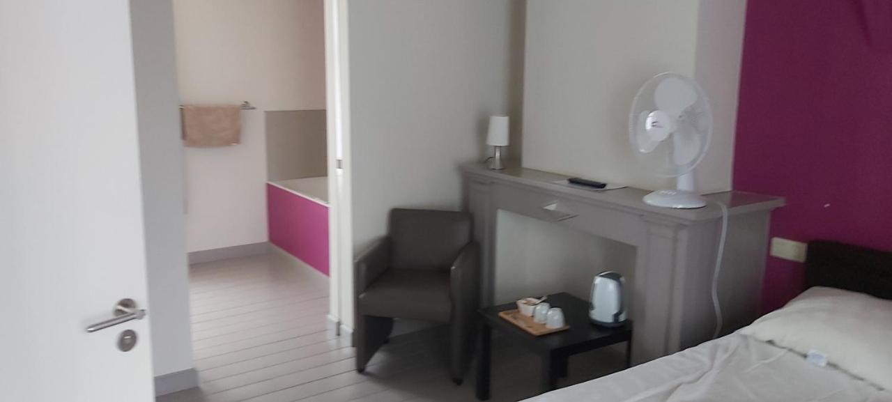 Landhuis Vedastus Reningelst ภายนอก รูปภาพ